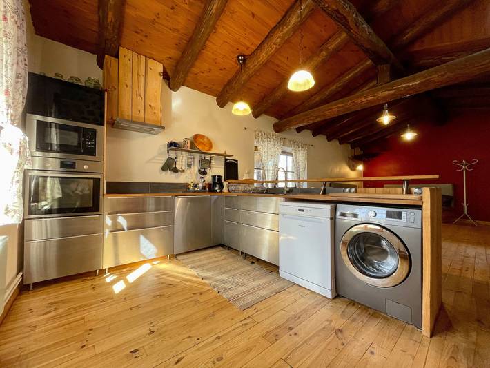 Gîte pour 9 personnes, avec jardin à Arlempdes - 2