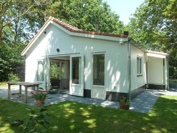 Ferienhaus für 4 Personen, mit Terrasse und Balkon/Terrasse in Koudekerke