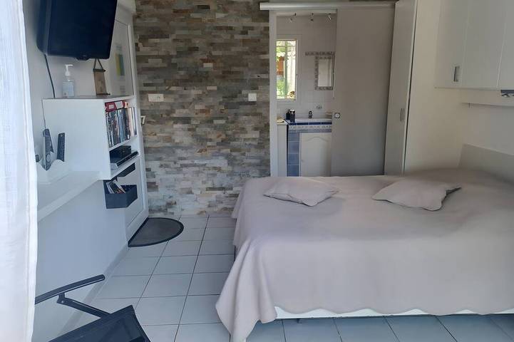 Chambre d’hôte pour 2 personnes, avec jardin ainsi que piscine et jacuzzi à Flayosc - 4