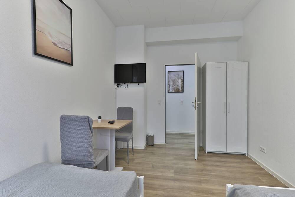 Ganze Wohnung, Modernes Apartment in Zentrum, Anbindung Stuttgart, Märklineum und Ews Arena. in Göppingen, Landkreis Göppingen