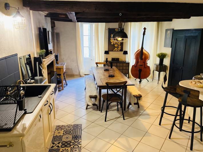 Maison spacieuse avec spa, Niort in Niort, Région de Niort