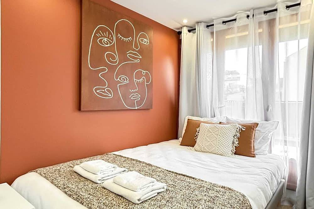 Apartamento entero, Hoche A 11 - Dos Habitaciones Piso, Capacidad 5 in Le Pré-Saint-Gervais, Sena-Saint Denis