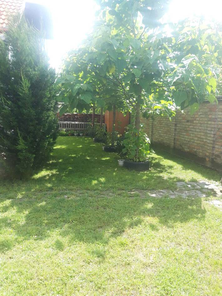 Ganze Ferienwohnung, Ferienwohnung mit Wlan und Klimaanlage in Balatonszemes, Plattensee Südufer