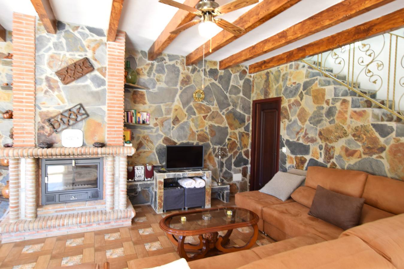 Encantadora villa con piscina cerca de Arenas in Arenas, Málaga Provinsen