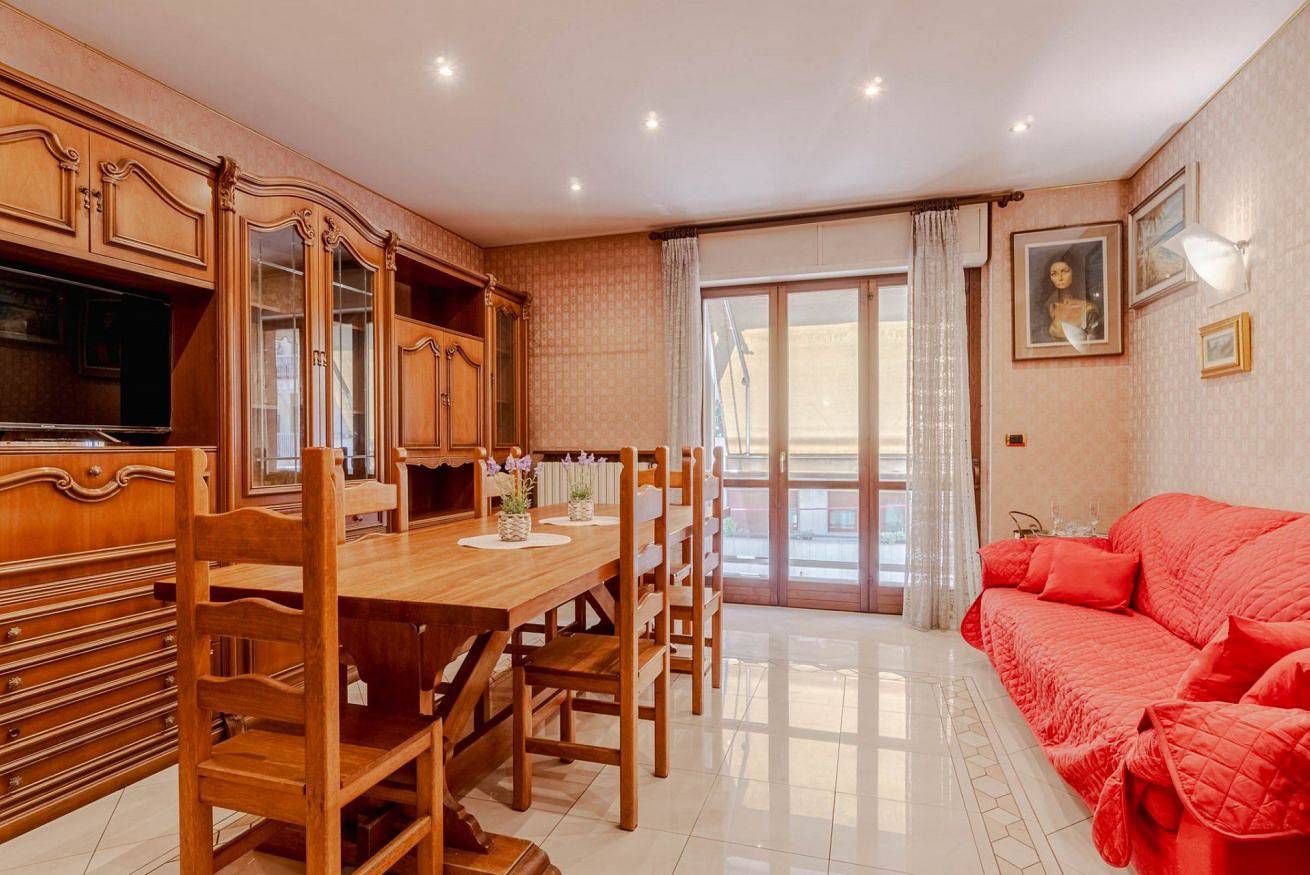Apartamento entero, Guesthost - Stylish Retrò Apartment X6 in Turin in Turín, Provincia de Torino
