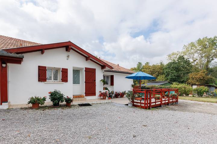 Gîte Chez Françoise et Jean : climatisation naturelle à Saint-Lon-les-Mines in Saint-Lon-les-Mines, Région de Dax