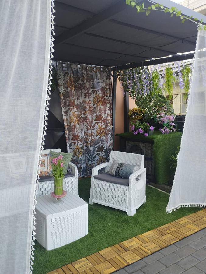 Location de vacances pour 5 personnes, avec balcon et vue, animaux acceptés à Milo - 4