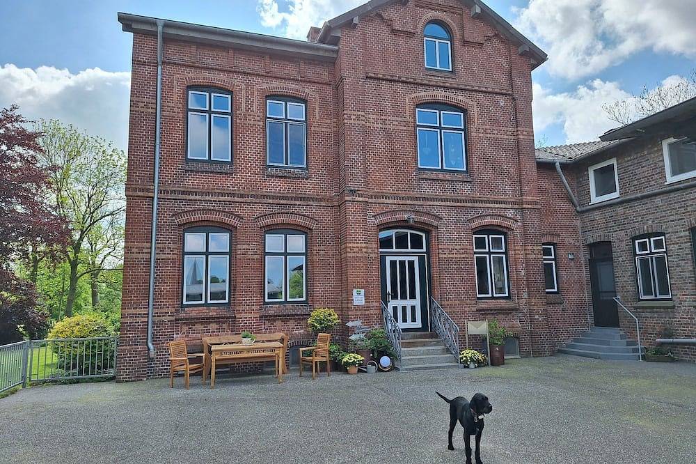 Hof Meinert - Ferienwohnung in Kollmar, Kreis Steinburg