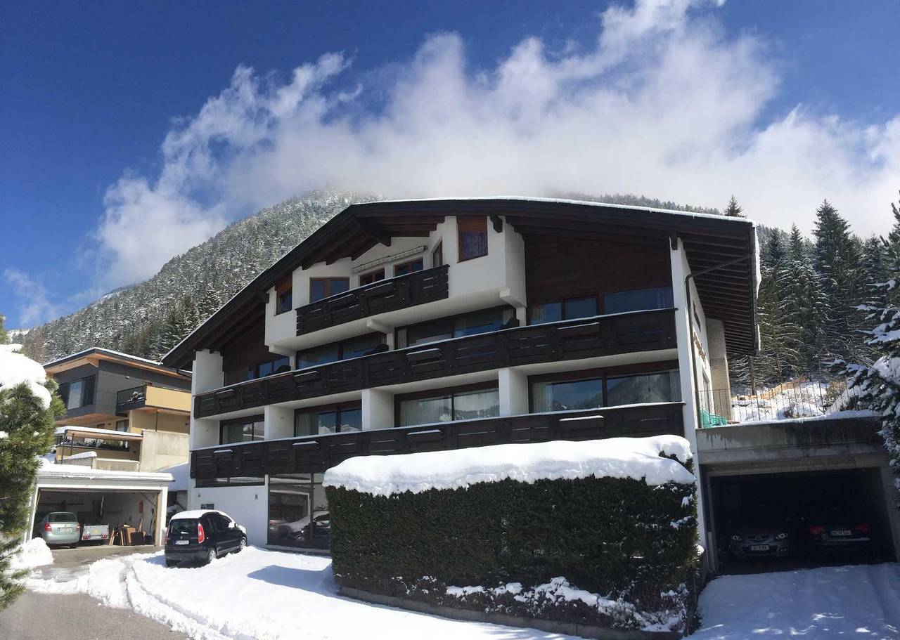 Ganze Ferienwohnung, Apartment mit Balkon in Maurach, Eben am Achensee