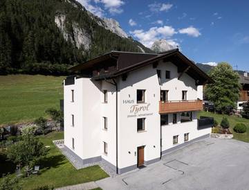 Maison d’hôte pour 4 personnes, avec jardin et vue à Pettneu am Arlberg
