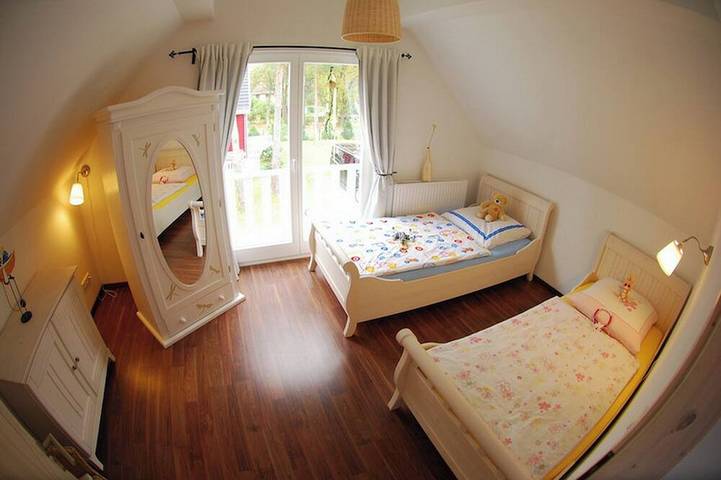 Ferienhaus für 6 Personen, mit Garten und Sauna sowie Whirlpool in Glowe - 3