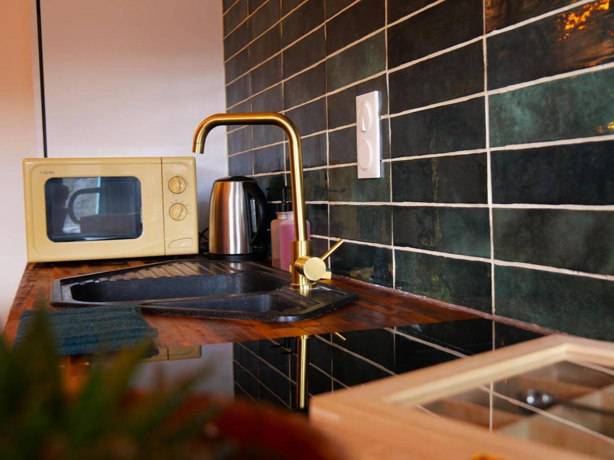 One-Bedroom House in La Chapelle-Largeau, Mauléon