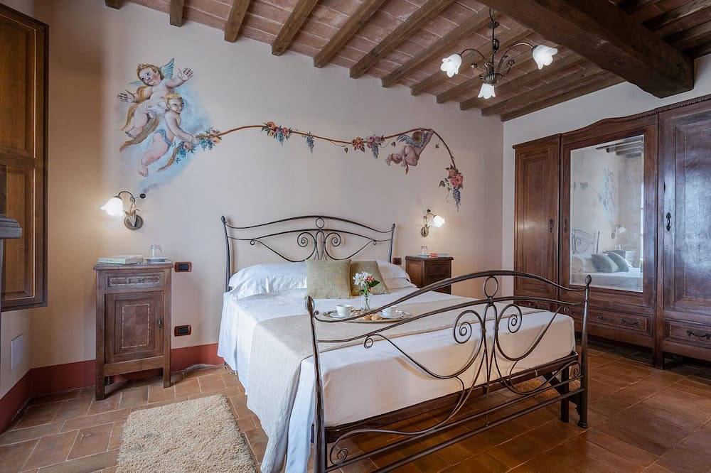 Boschi Salviati, Marciano della Chiana, Arezzo and Cortona in Marciano della Chiana, Arezzo Provinz