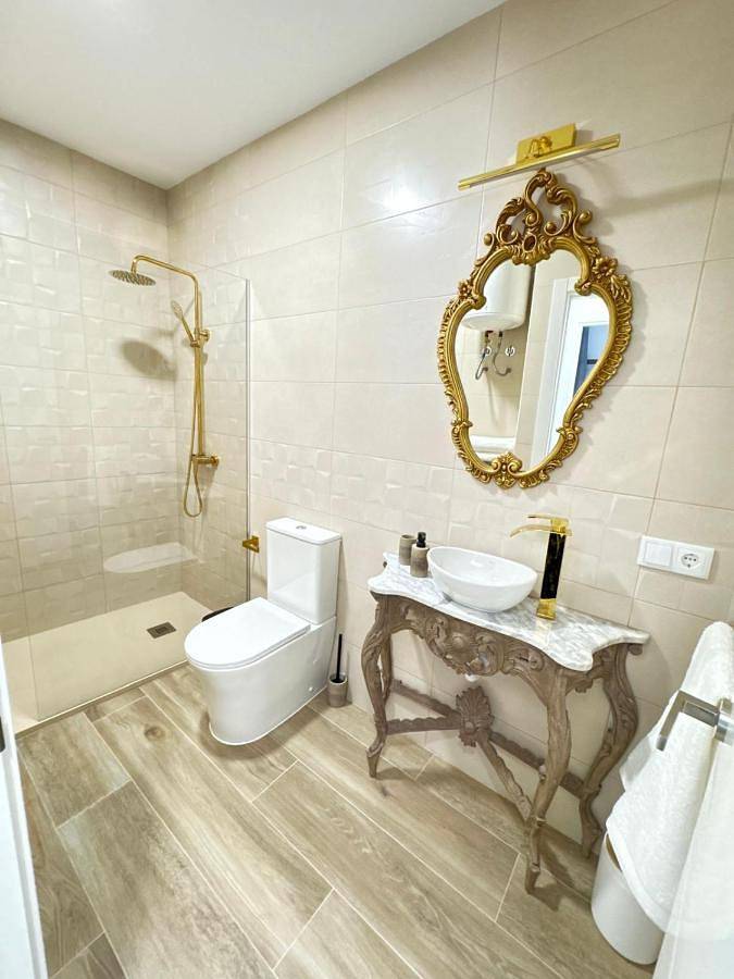 Apartamento de vacaciones para 4 personas, con balcón y vistas - 1