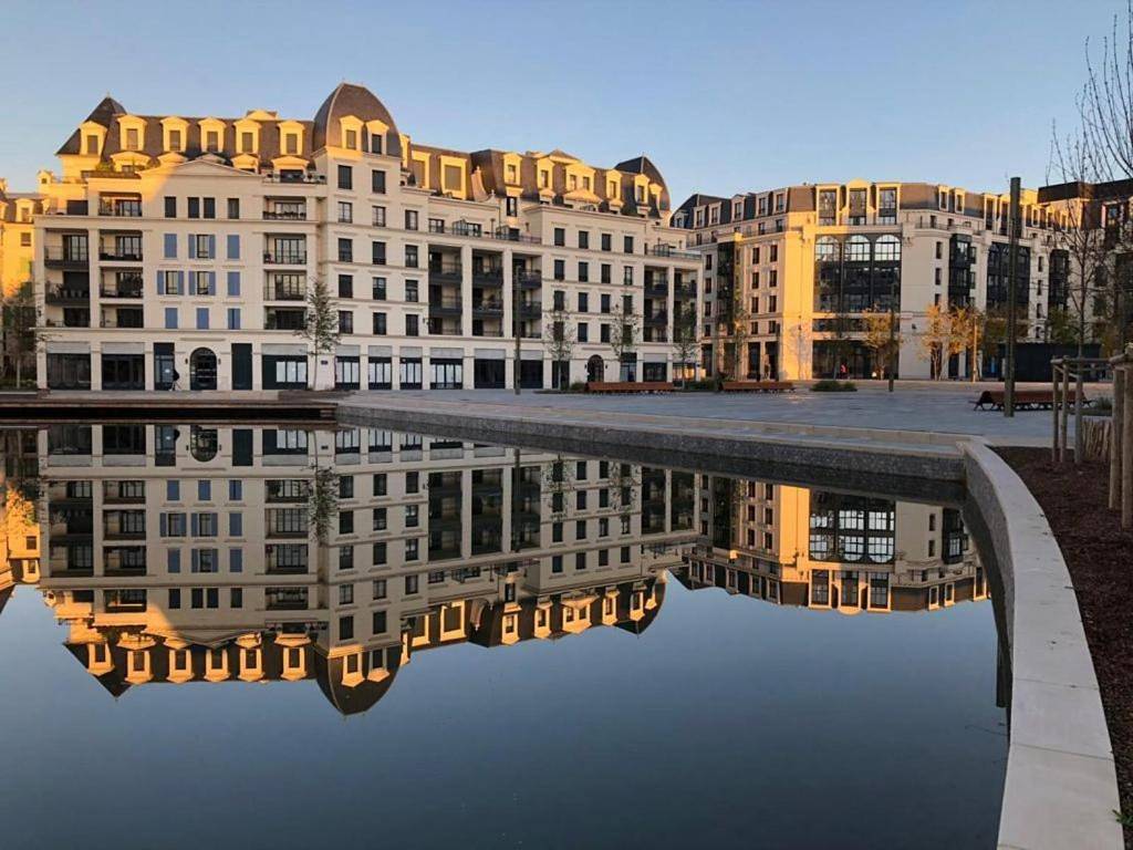 Appartement entier, Studio Luxe - Vue Tour Eiffel - Proche Paris & Versailles in Clamart, Hauts-de-Seine