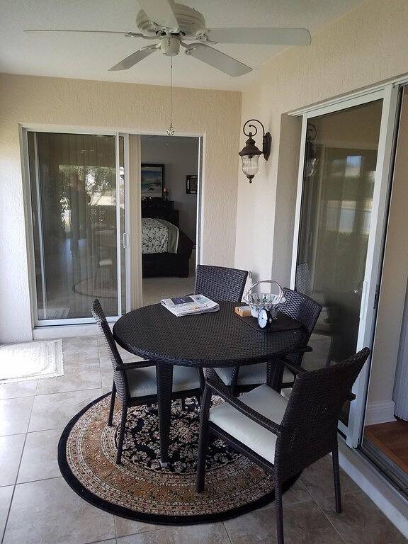 Beste Lage in der Nähe von Lake Sumter Landing, tolle Preise & Golf Cart ... in der Nähe von allem in The Villages, Sumter County