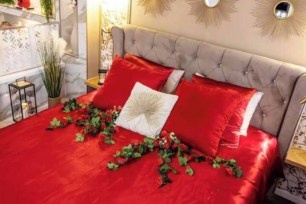 Appartement entier, Le Rubis - Love Room Romantique in Juvisy-sur-Orge, Essonne