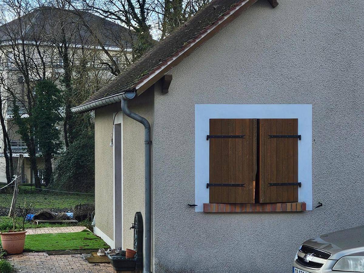 Appartement entier, One-Bedroom Apartment in Saint-Doulchard, Région de Bourges
