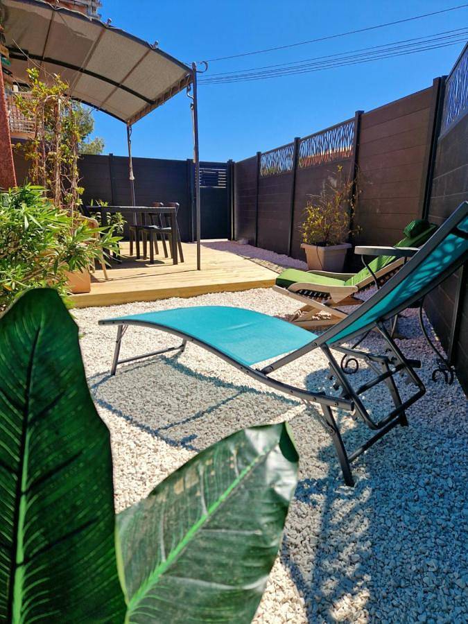 Gîte pour 4 personnes, avec jardin et vue dans Plage La Capte - 3