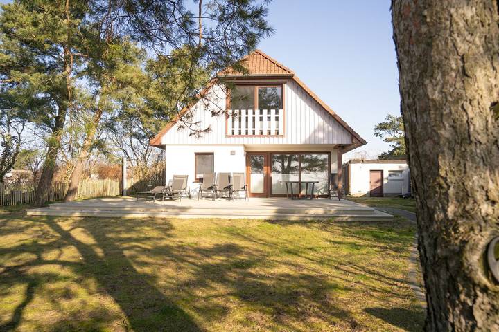Ferienhaus für 3 Personen, mit Terrasse und Garten am Saaler Bodden - 4