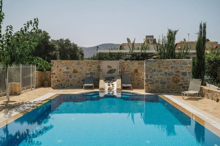 Ferienwohnung für 2 Personen, mit Garten und Balkon, kinderfreundlich auf Kreta - 2