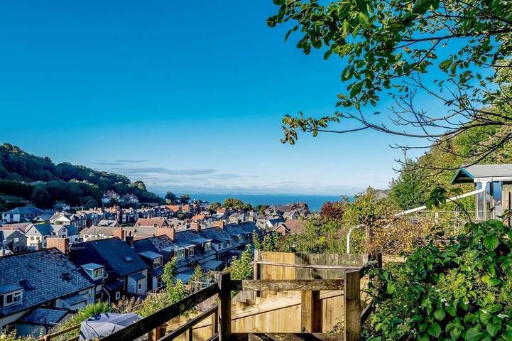 Cottage for 5 people, with garden in Lynton