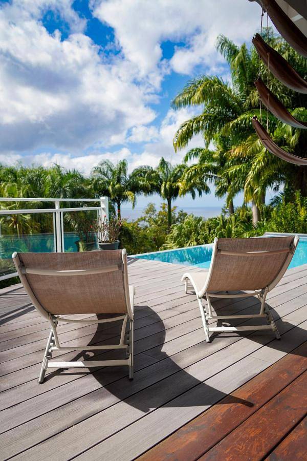 Maison d’hôte pour 6 personnes, avec vue ainsi que jardin et piscine, adapté aux familles dans Basse-Terre (homonymie) - 2