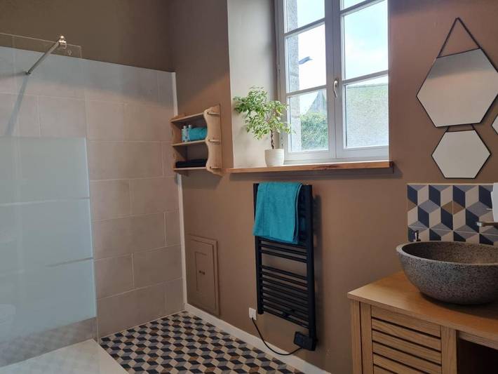 Location de vacances pour 2 personnes, avec terrasse et jardin, animaux acceptés à Moncontour - 4