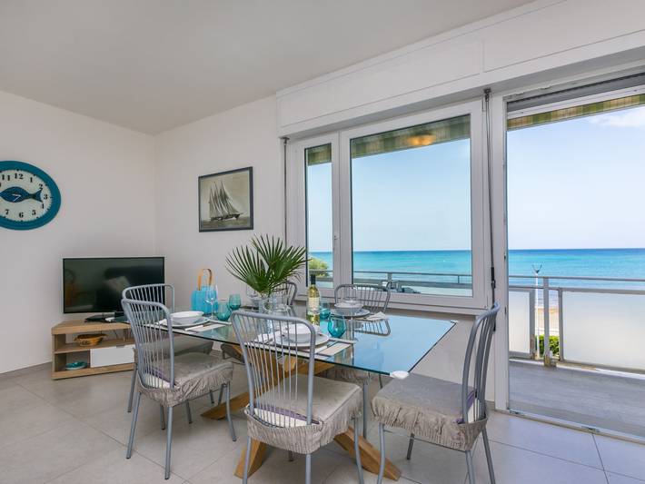 Ferienwohnung für 6 Personen, mit Balkon und Terrasse in Italienische Riviera - 2