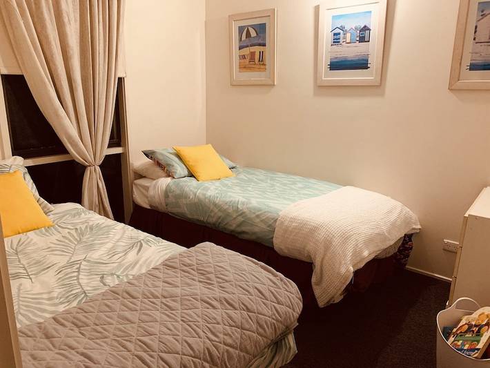 Gîte pour 4 personnes, avec jardin ainsi que jacuzzi et terrasse