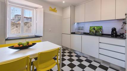 Loft voor 4 Personen in Chiado, Lissabon, Afbeelding 3