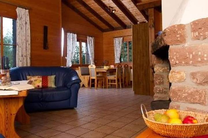 Ferienpark für 4 Personen, mit Balkon und Garten in der Eifel