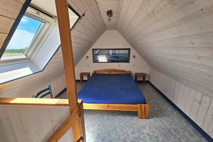 Gîte pour 2 personnes, avec terrasse ainsi que piscine et jardin à Loperhet - 3