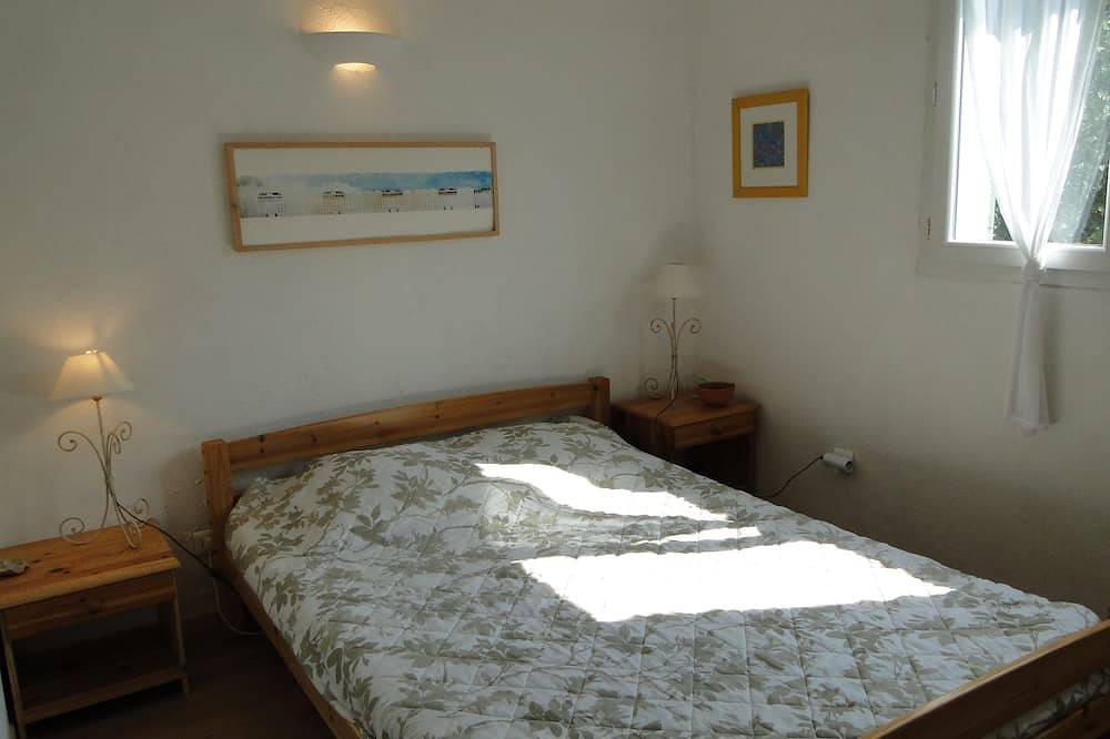 Cottage with pool, south Ardèche, 60 m2 in Labeaume, Ardèche