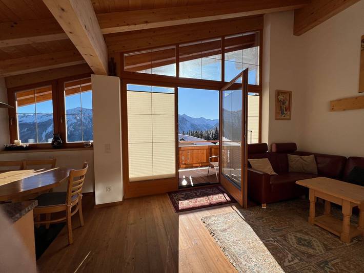 Ferienwohnung für 5 Personen, mit Balkon und Terrasse sowie Ausblick in Krimml - 2