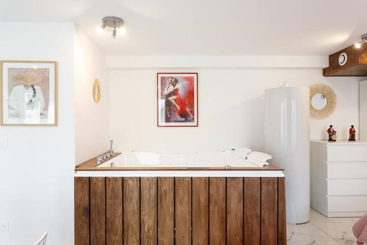 Gîte pour 2 personnes, avec jardin et vue, animaux acceptés à Le Blanc-Mesnil - 2