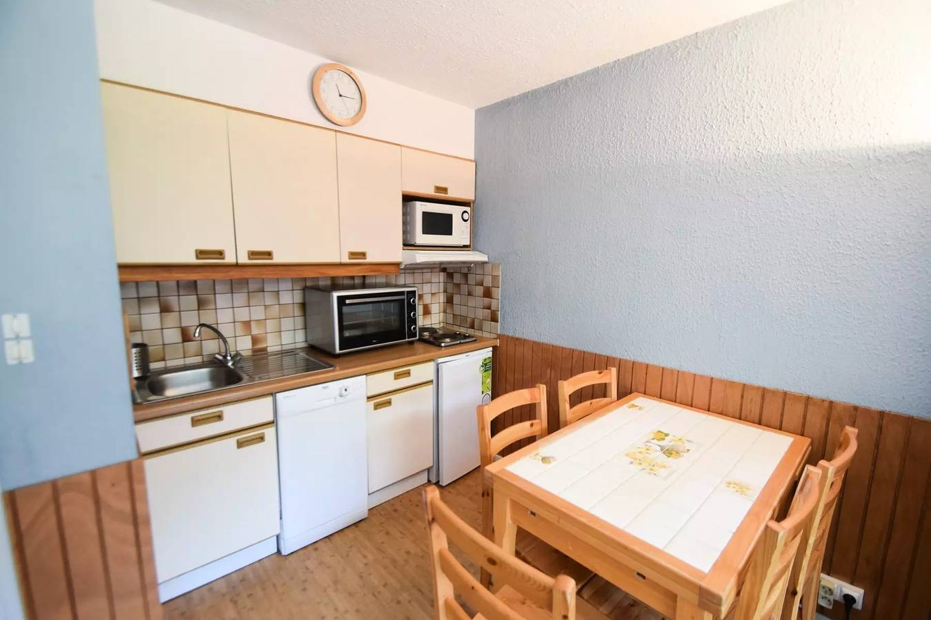 Appartement entier, 2 Pièces 5 Pers - L'Everest - 027Ev - Plagne Centre in Plagne Centre, La Plagne-Tarentaise