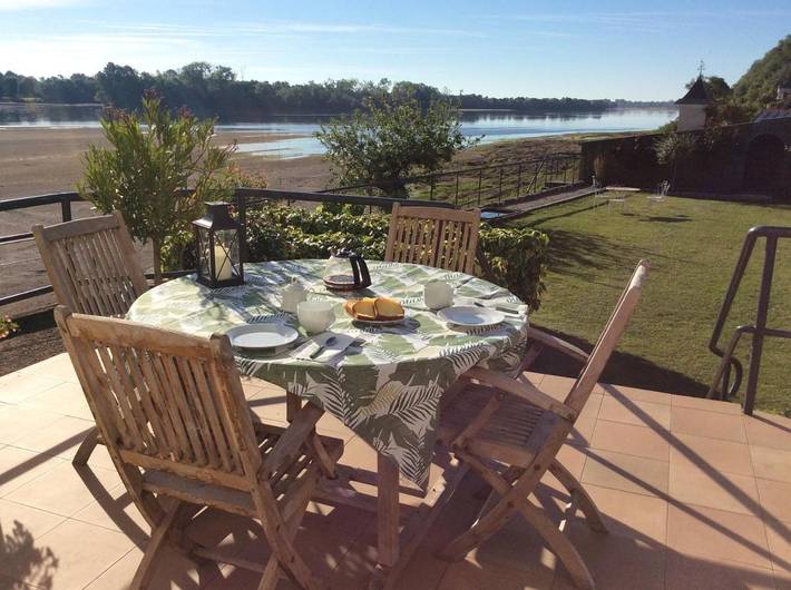 Chambre d’hôte pour 2 personnes, avec jardin et vue à Chênehutte-Trèves-Cunault