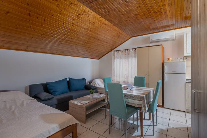 Apartament wakacyjny dla 2 osób w Kvarner