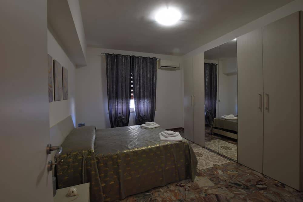 Appartement entier, B&b on the course, Reggio Calabria in Reggio de Calabre, Province de Reggio Calabria