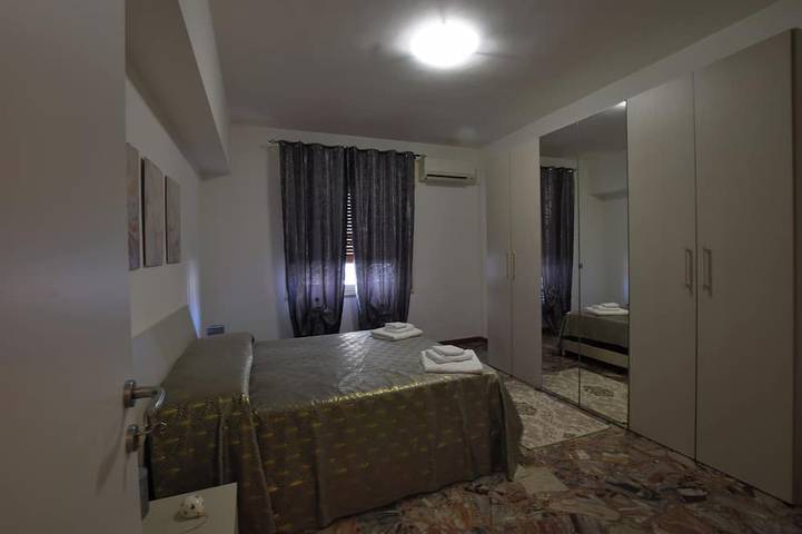 Appartamento intero, B&b sul corso, Reggio Calabria in Reggio di Calabria, Provincia di Reggio Calabria