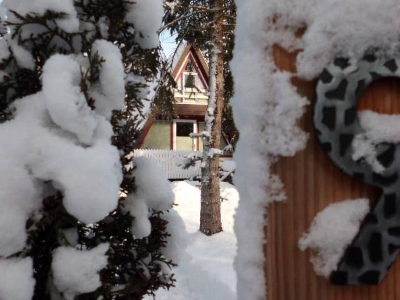 Nur-Dach-Ferienhaus für vier Personen in Neuhausen, Nordschwarzwald