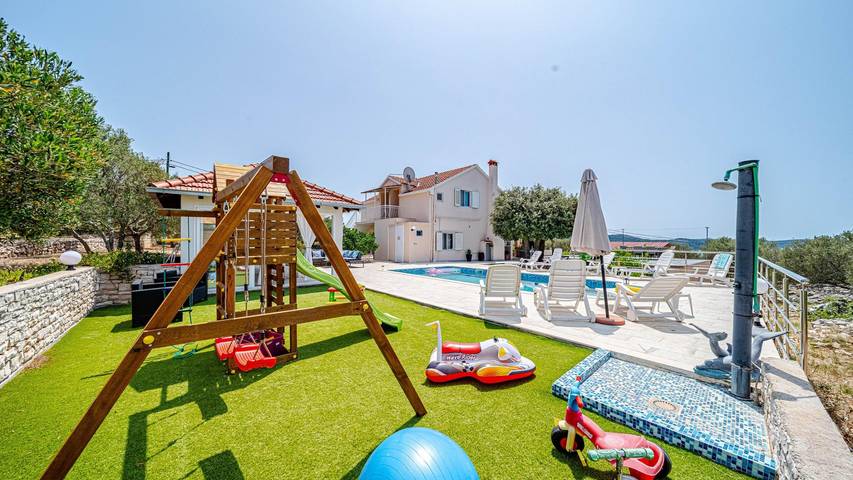 Villa pour 10 personnes, avec jardin et terrasse à Vela Luka - 4