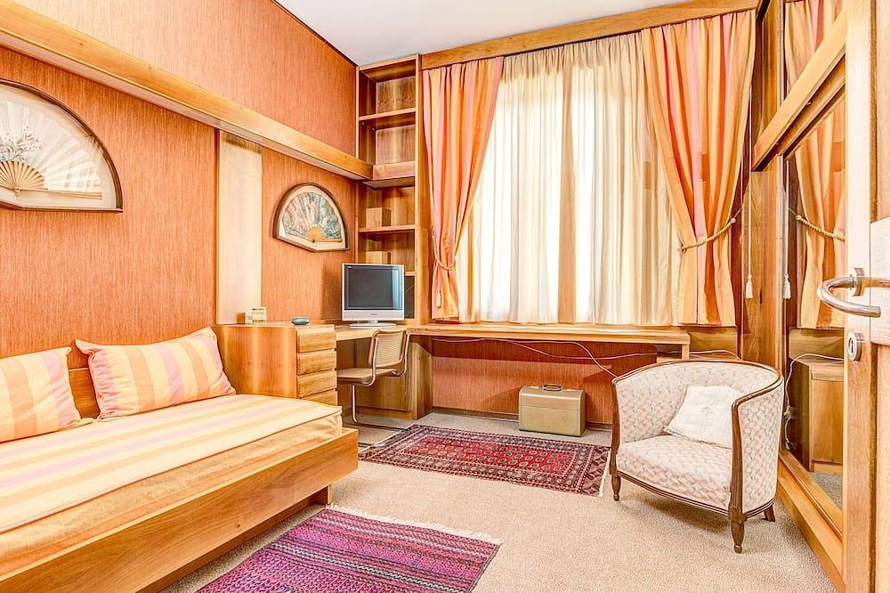 Ganze Wohnung, Penthouse, ideal für den Aufenthalt von sechs Personen fein eingerichtet. in Arezzo, Arezzo Provinz