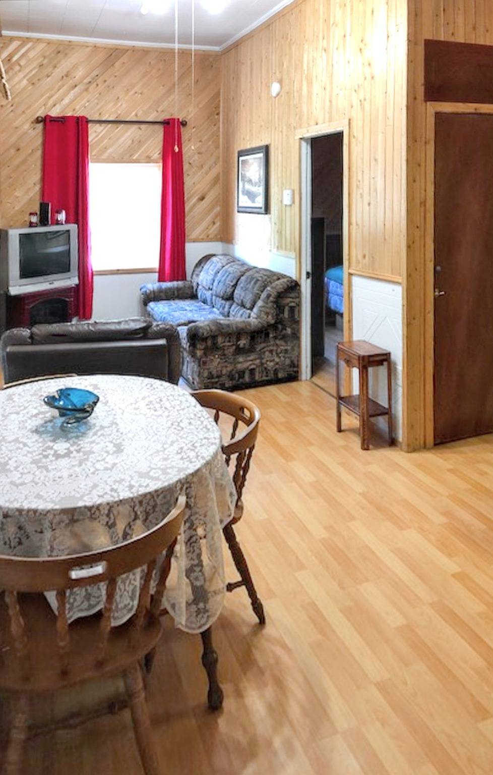 Apartamento entero, Apartamento cómodo Sainte-Angèle-de-Mérici 80 m² balcón! in Quebec