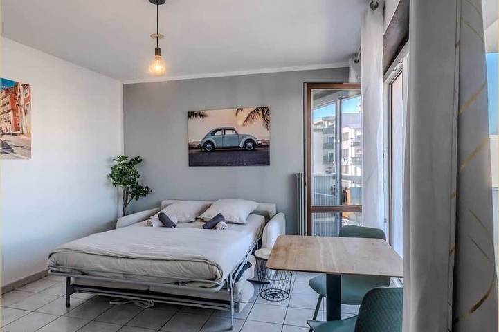 Ganze Wohnung, L'Azuré I Studio I Portes de Genève in Annemasse, Saint-Julien-en-Genevois und Umgebung