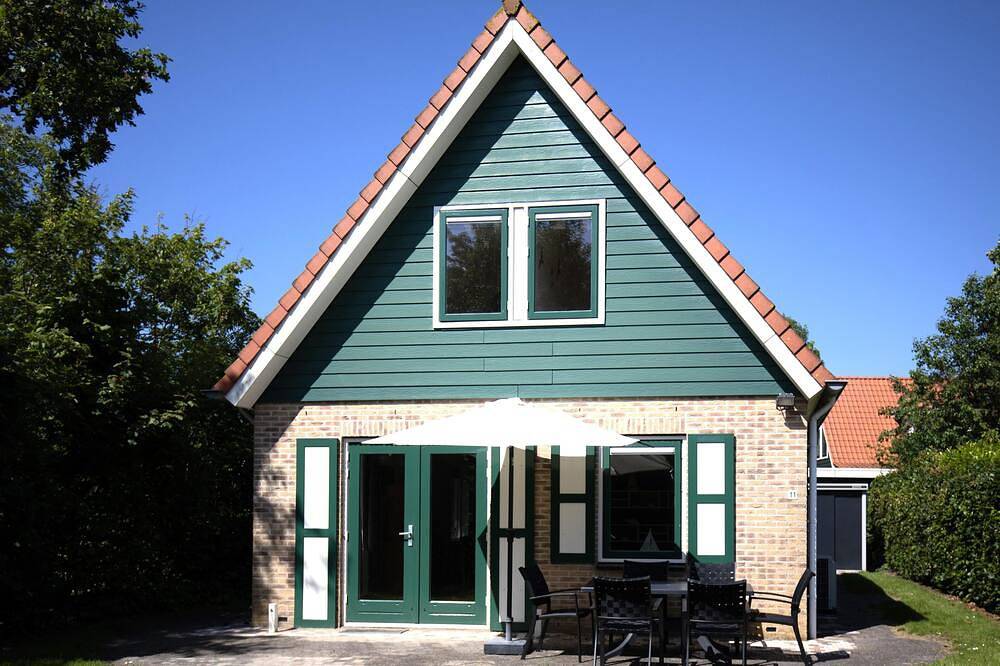 Schönes klimatisiertes Ferienhaus in Zeeland in Zonnemaire, Zeeuwse Kust