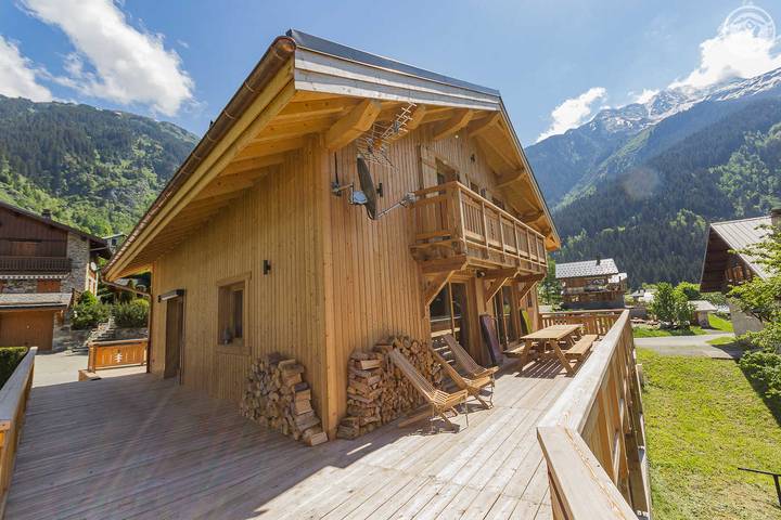 Gîte pour 14 personnes, avec terrasse ainsi que jacuzzi et sauna - 1