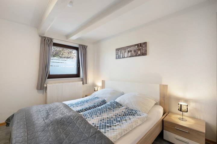 Ferienwohnung 'Ferienhaus Op'n Doerp' mit privater Terrasse, priv. Garten, Wi-Fi u.  E-Ladestation in Oesterwurth, Heide und Umgebung