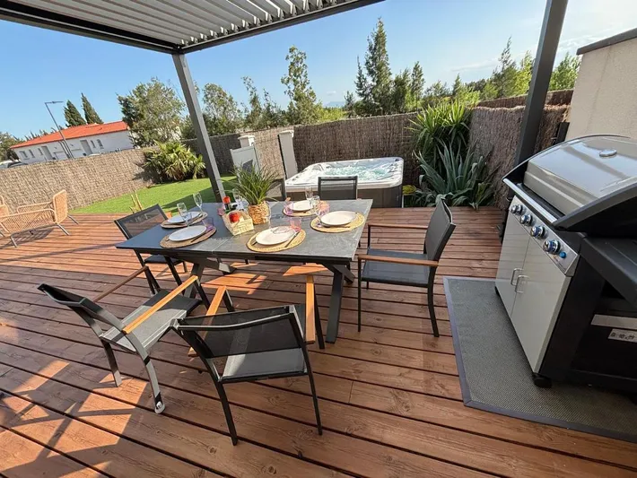 Chalet para 6 personas, con vistas y jardín - 1